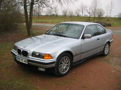 BMW 009 400x300.jpg (105321 octets)